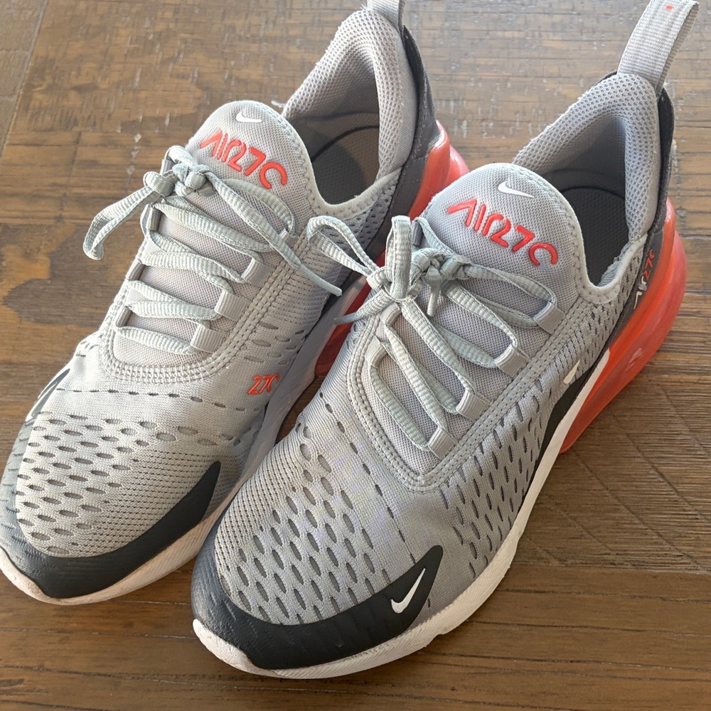 Nike Kids' Air 270 Sneakers